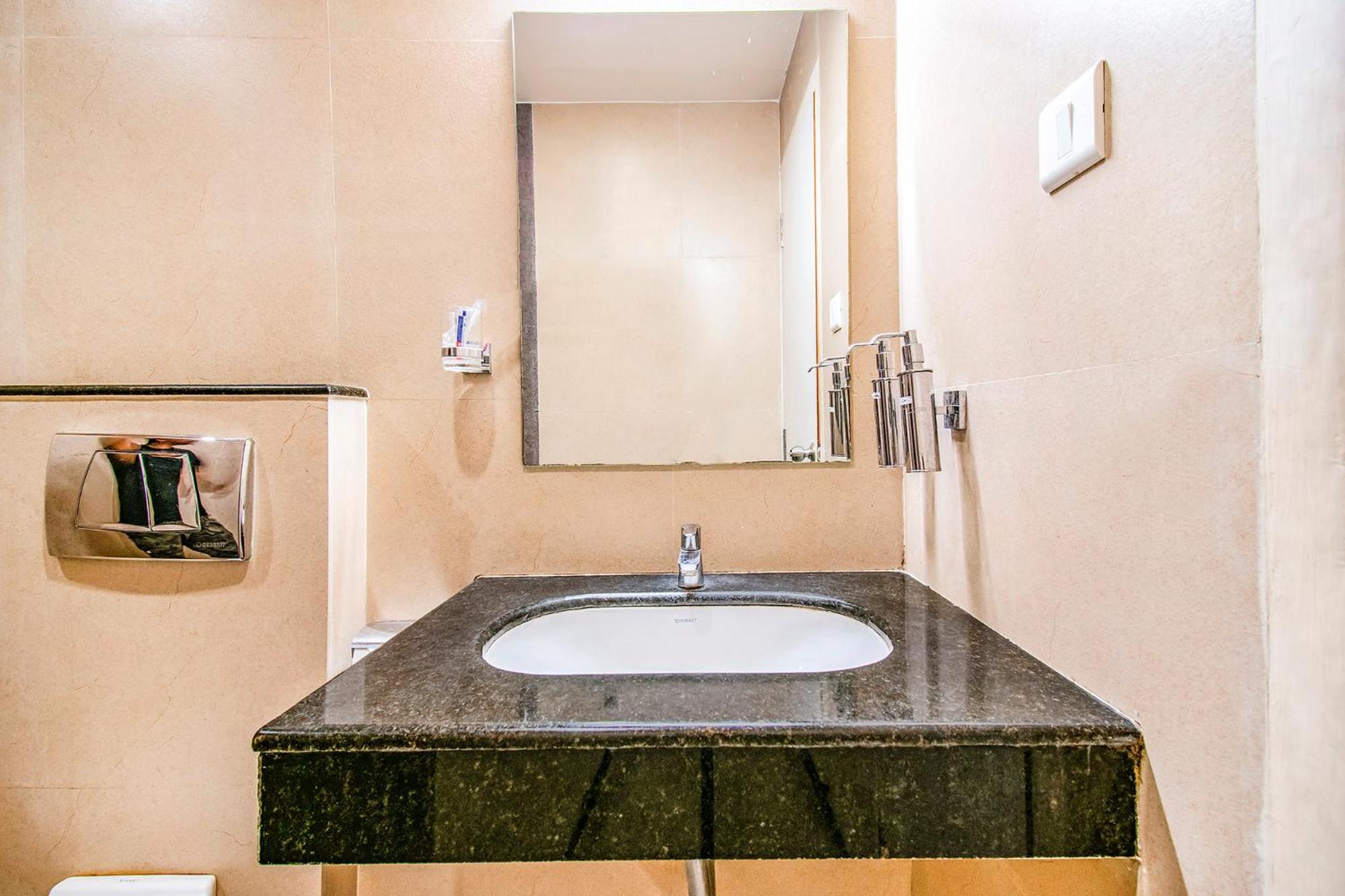 Fabhotel Prime Royal Castle Gandhipuram Coimbatore Exterior foto