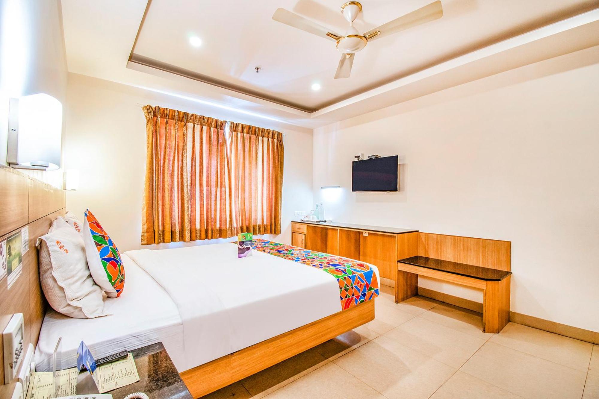 Fabhotel Prime Royal Castle Gandhipuram Coimbatore Exterior foto